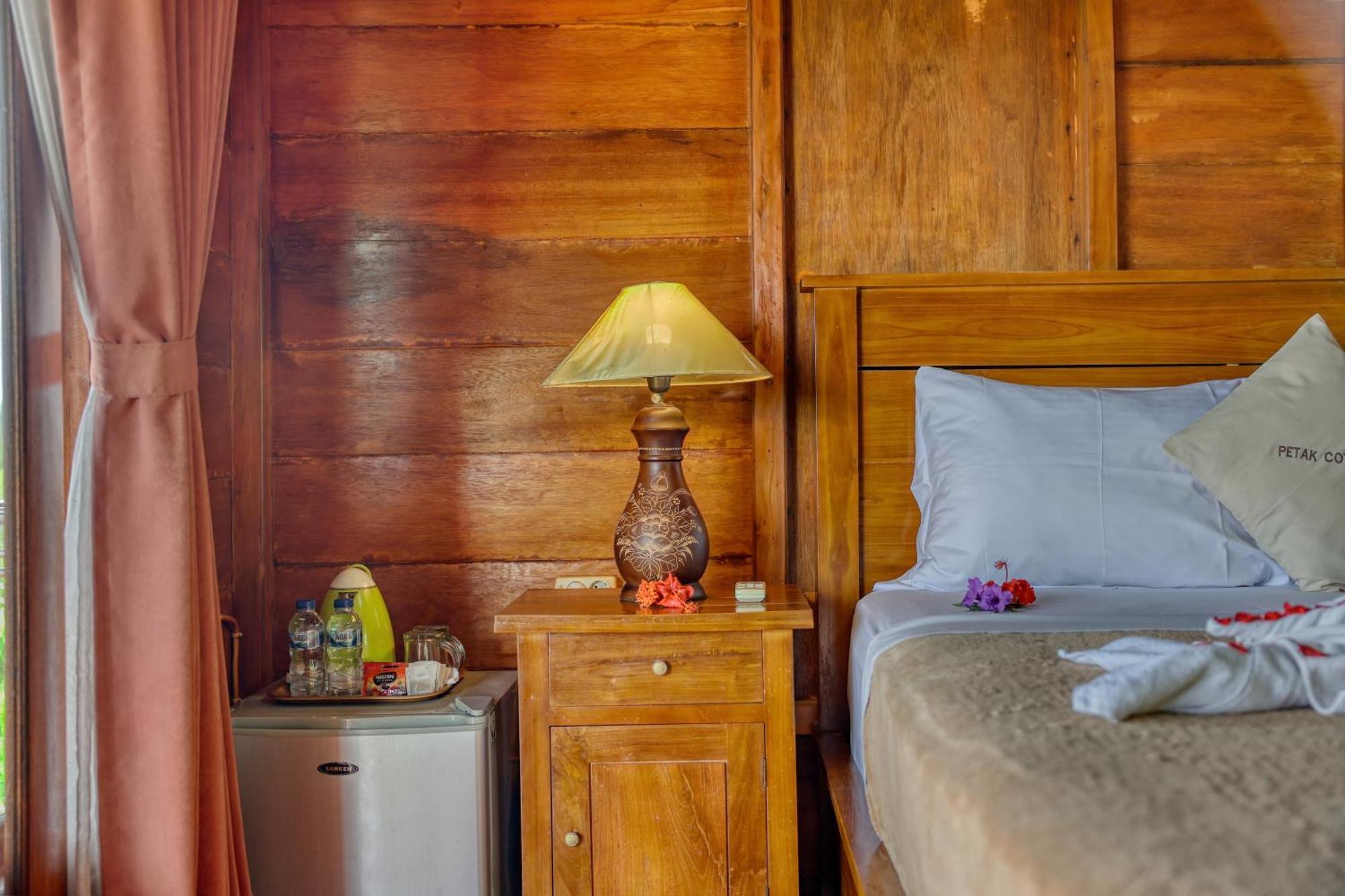 Petak Cottage Ped Luaran gambar